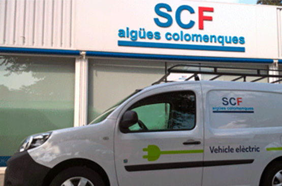 Ir a la noticia Aigües Colomenques incorpora un vehículo eléctrico a su flota